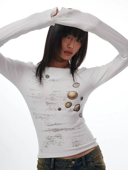 BUTTON DETAIL TEE