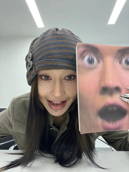 STRIPE BUTTON BEANIE