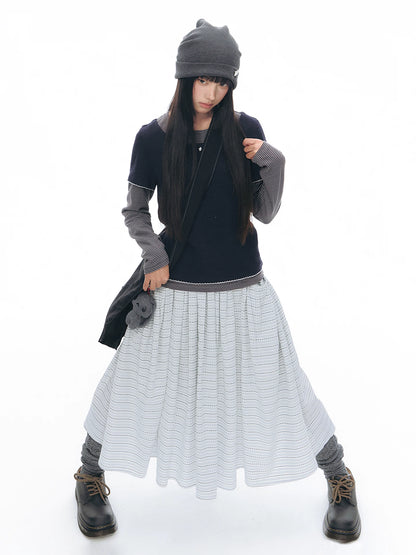 BUTTON FRONT WAVE SKIRT