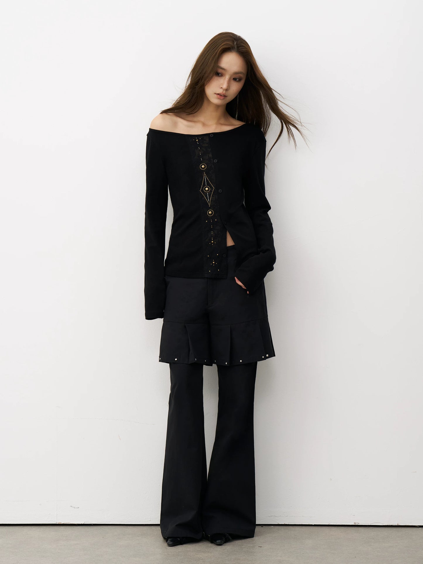 GEOMETRIC BEADED TOP