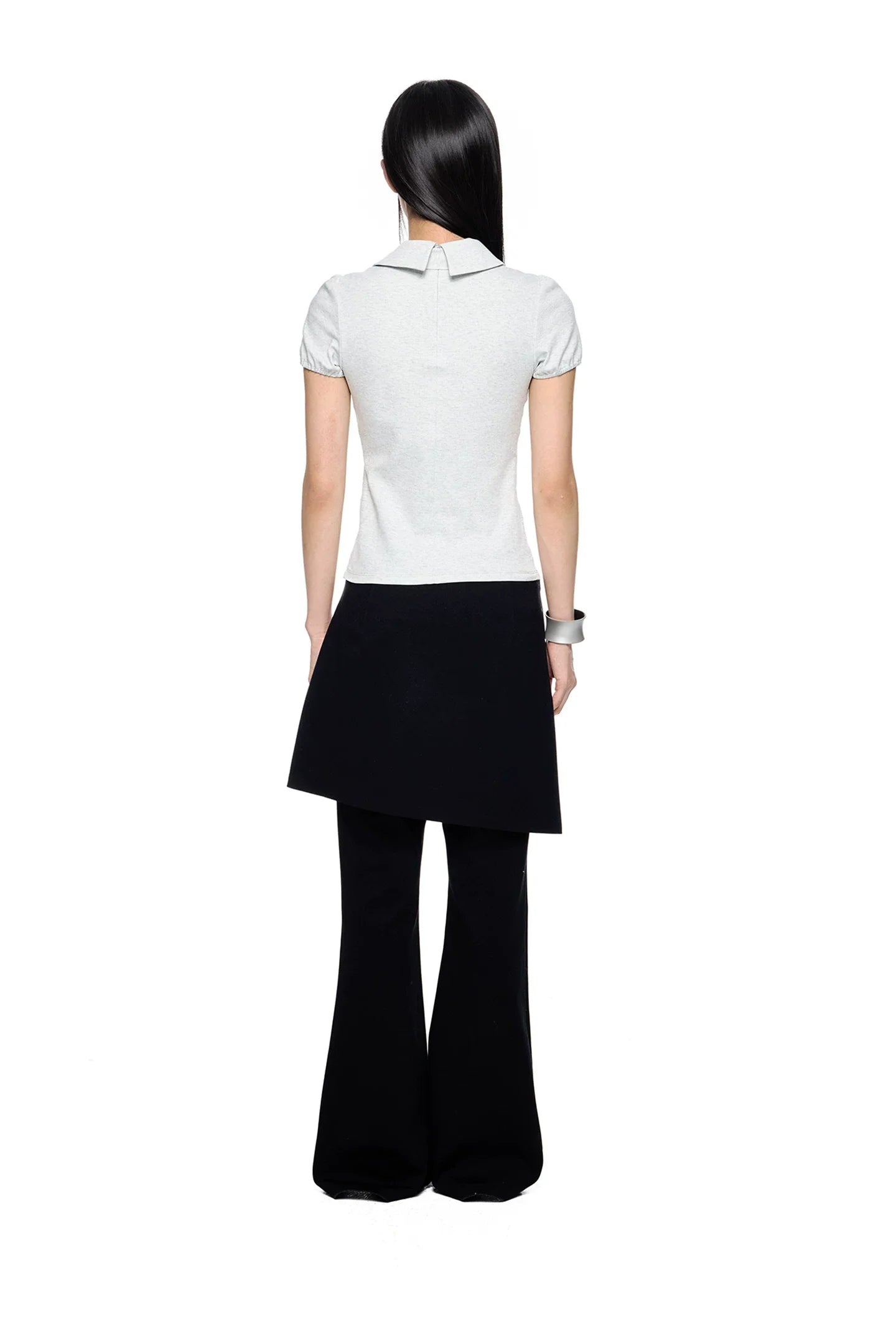 V-NECK PUFF-SLEEVE TOP