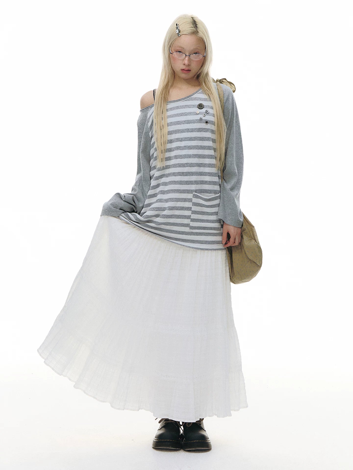 STRIPED SHOULDER T-SHIRT