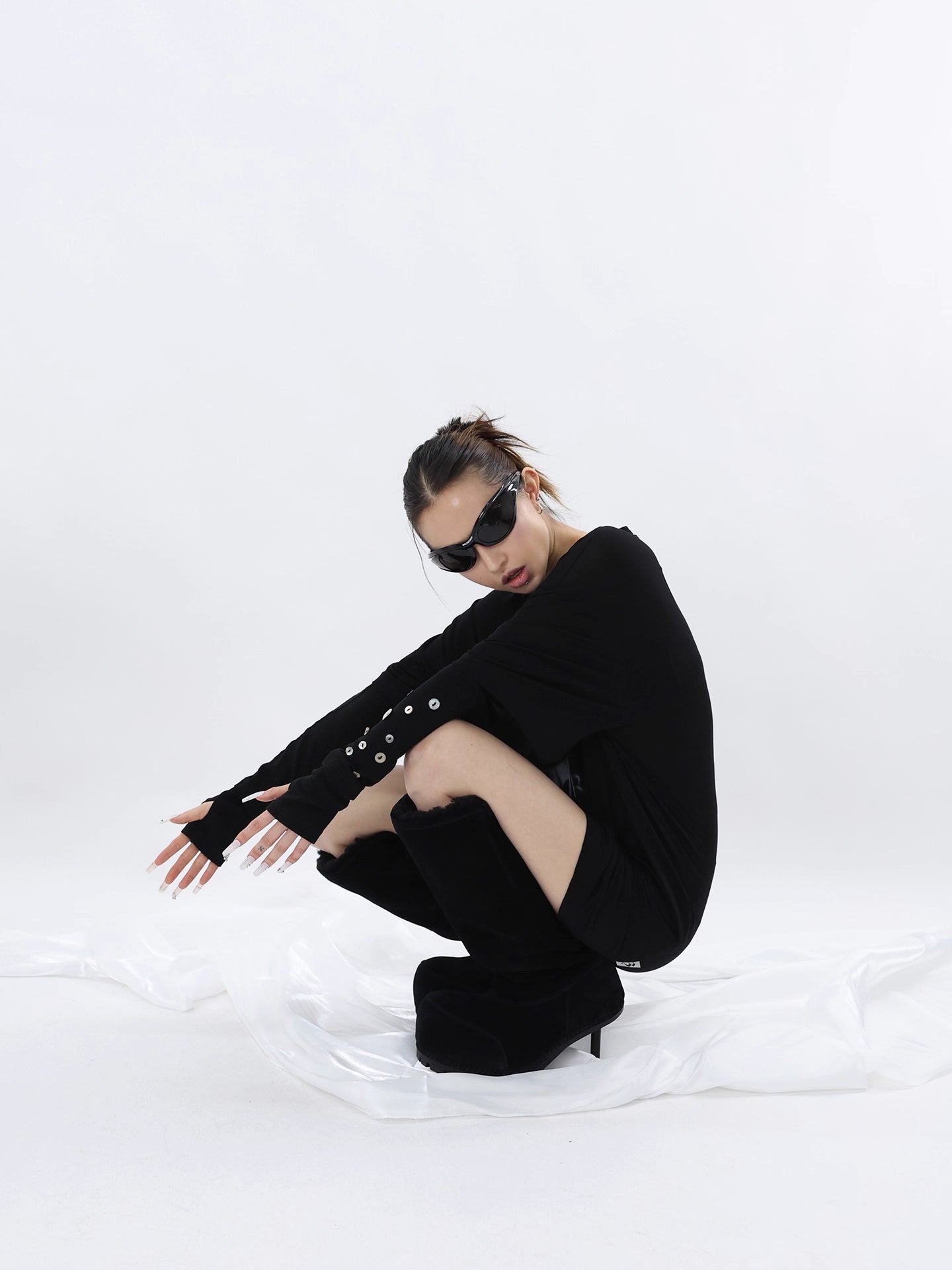 SHELL BUTTON ARM WAMERS