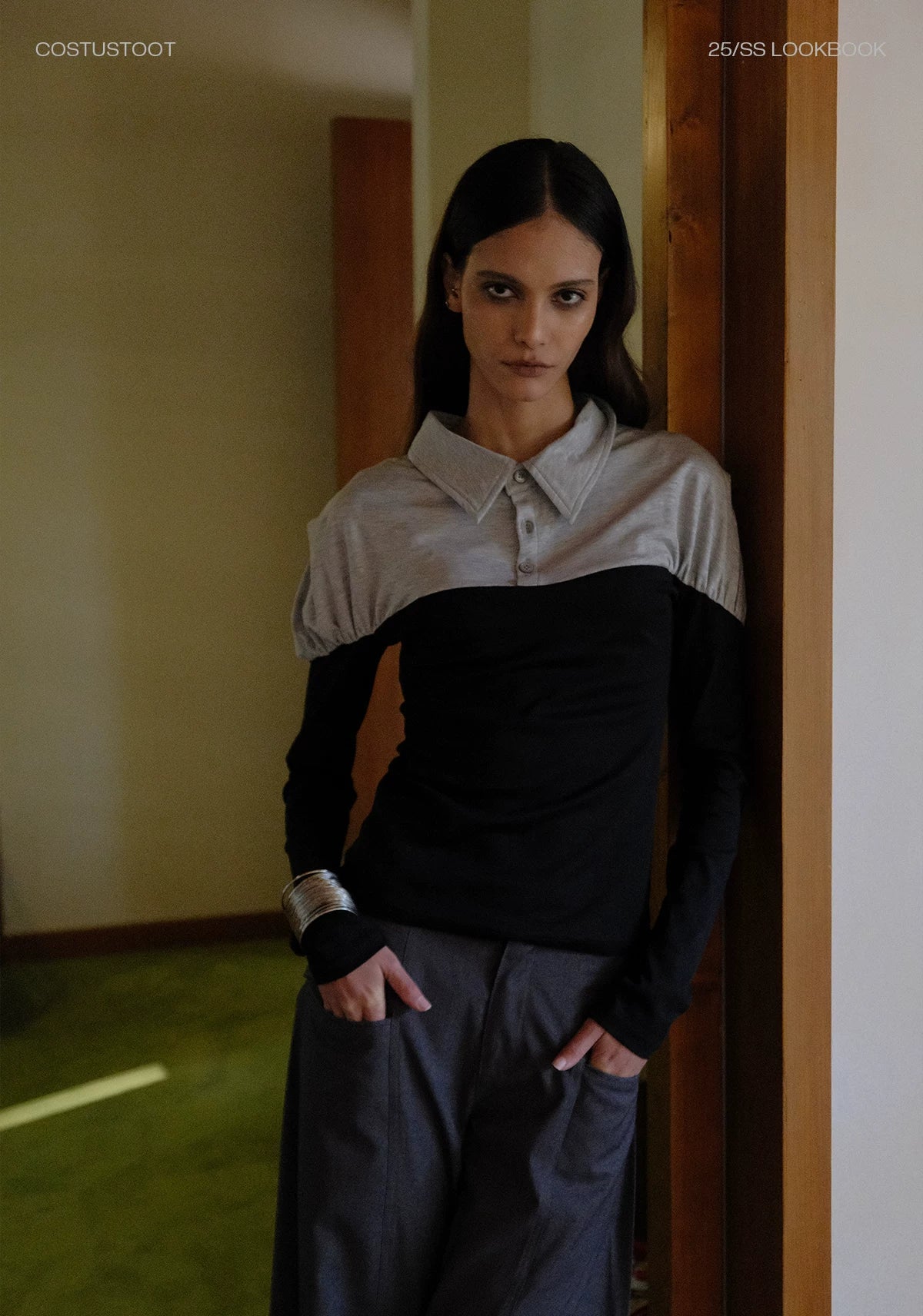 RELAXED GRAY PLEATED WIDE-LEG PANTS