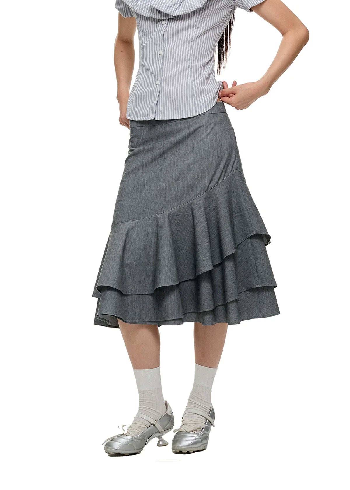 LAYERED RUFFLE SKIRT & FLARE TROUSERS