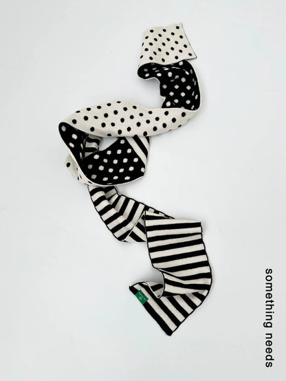 REVERSIBLE POLKA DOT SCARF
