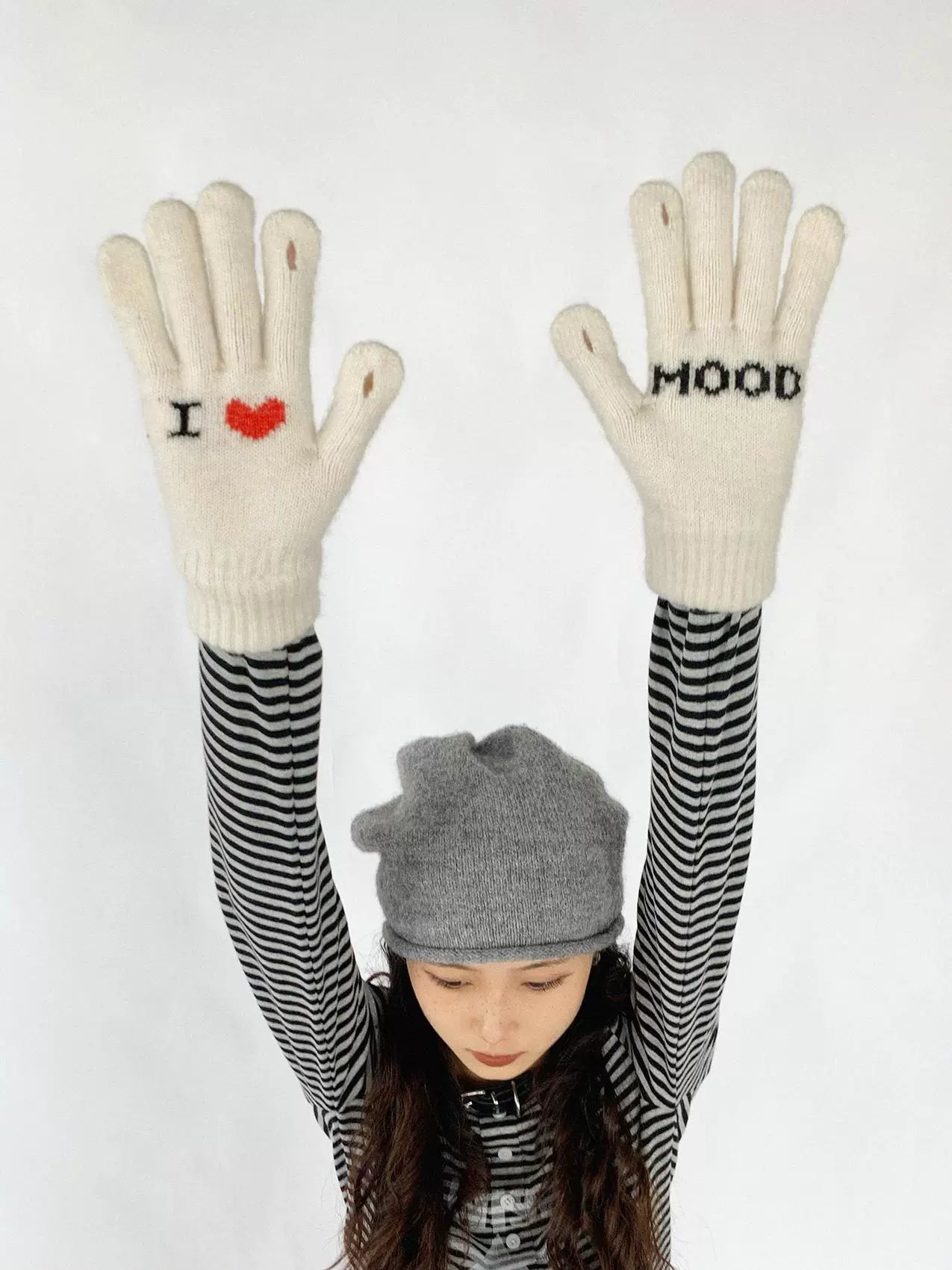 I ♡ MOOD MITTENS