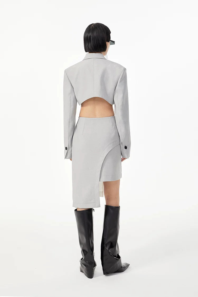 LAYERED SKIRT WITH CURVED HEM