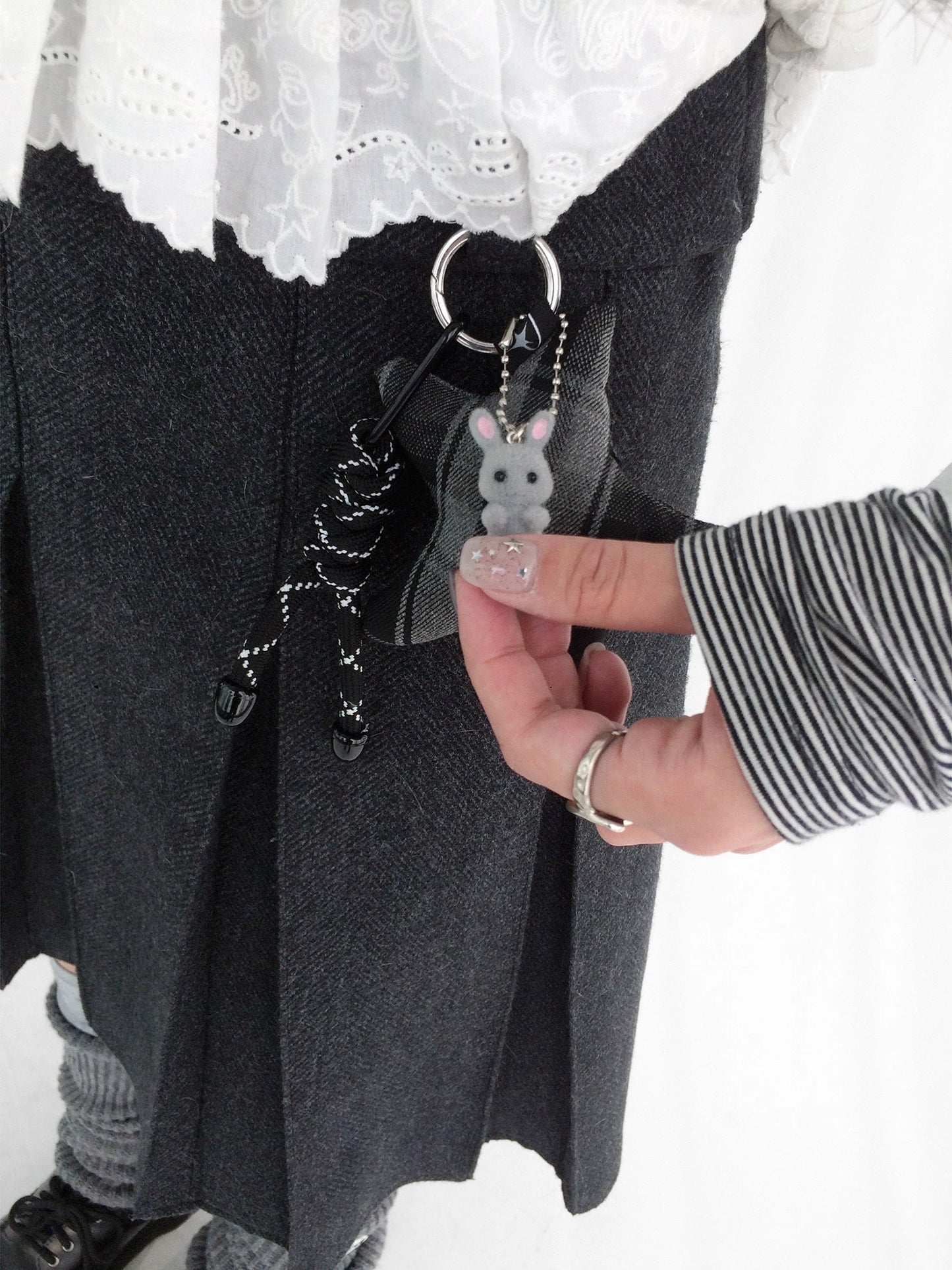 GRAY STAR RABBIT PENDANT NECKLACE