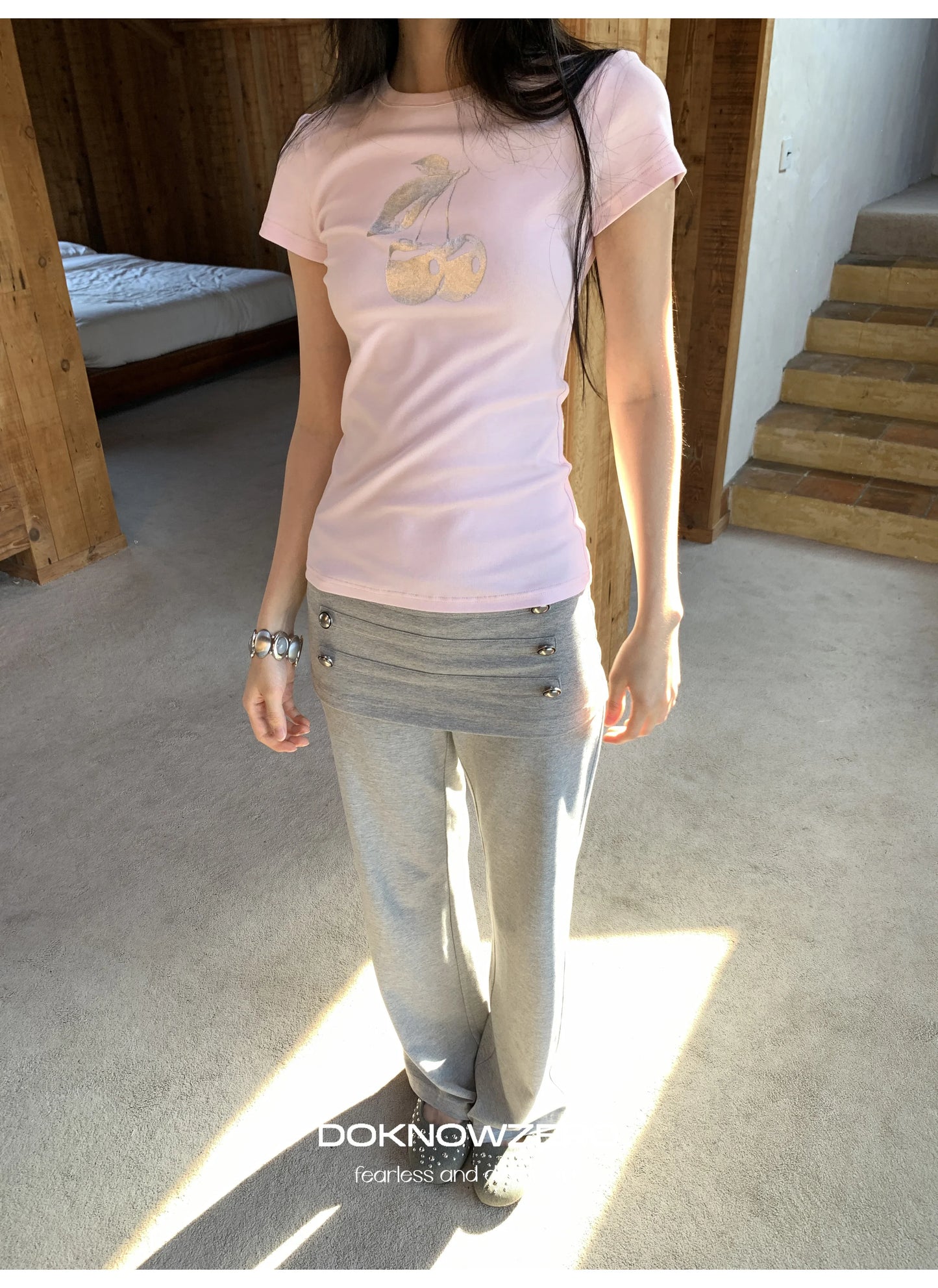 FITTED VERSATILE STRAIGHT-LEG PANTS