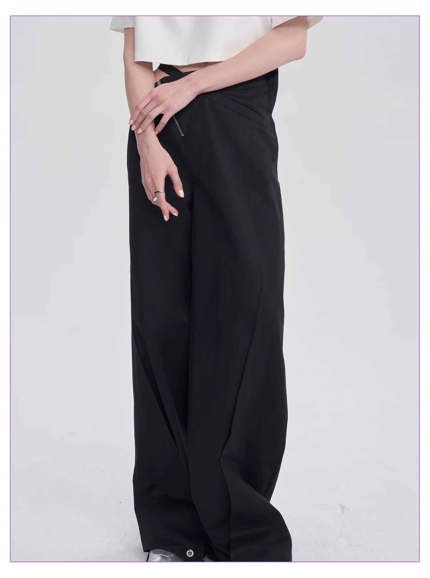 DIAGONAL-WAIST WIDE-LEG PANTS