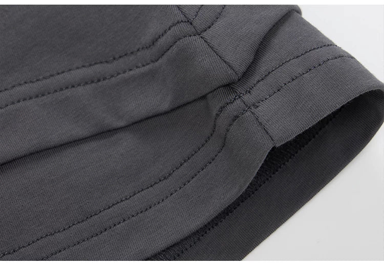 HIGH-NECK SLIMMING T-SHIRT