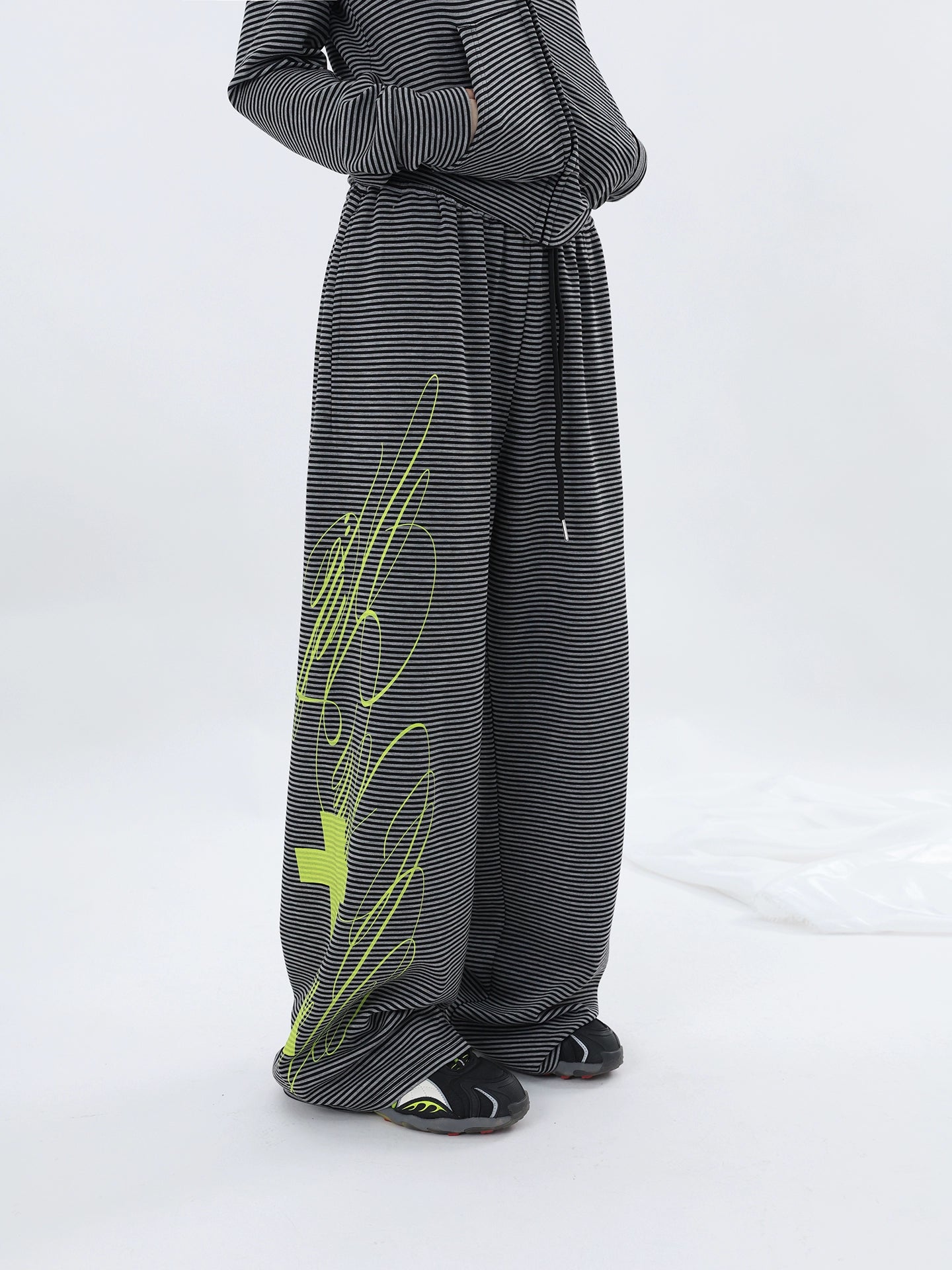 ELECTRIC NOISE SETUP