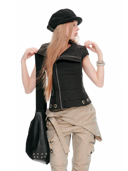 METAL BUTTON SLANT ZIPPER T-SHIRT