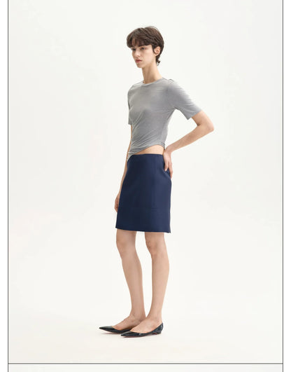FLORAL ASYMMETRICAL HEM T-SHIRT