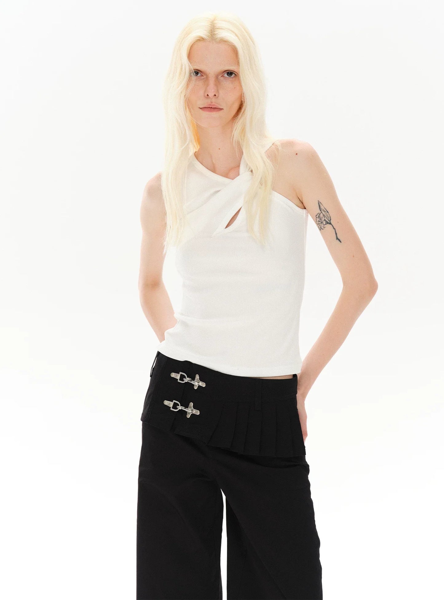 LOW-WAIST STYLISH PANTS WITH BUCKLE