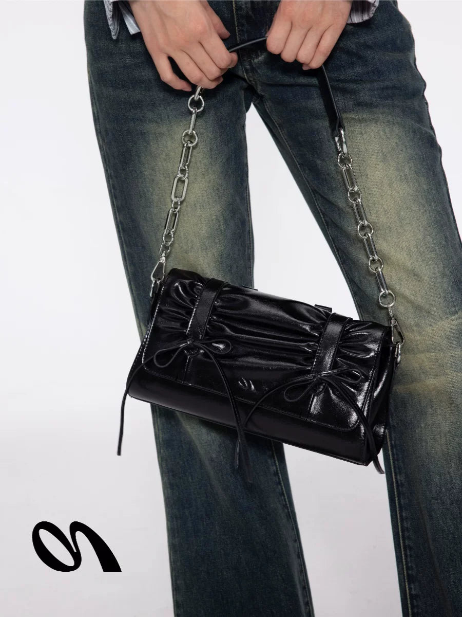 SOFT PLEATED BUTTERFLY BAG