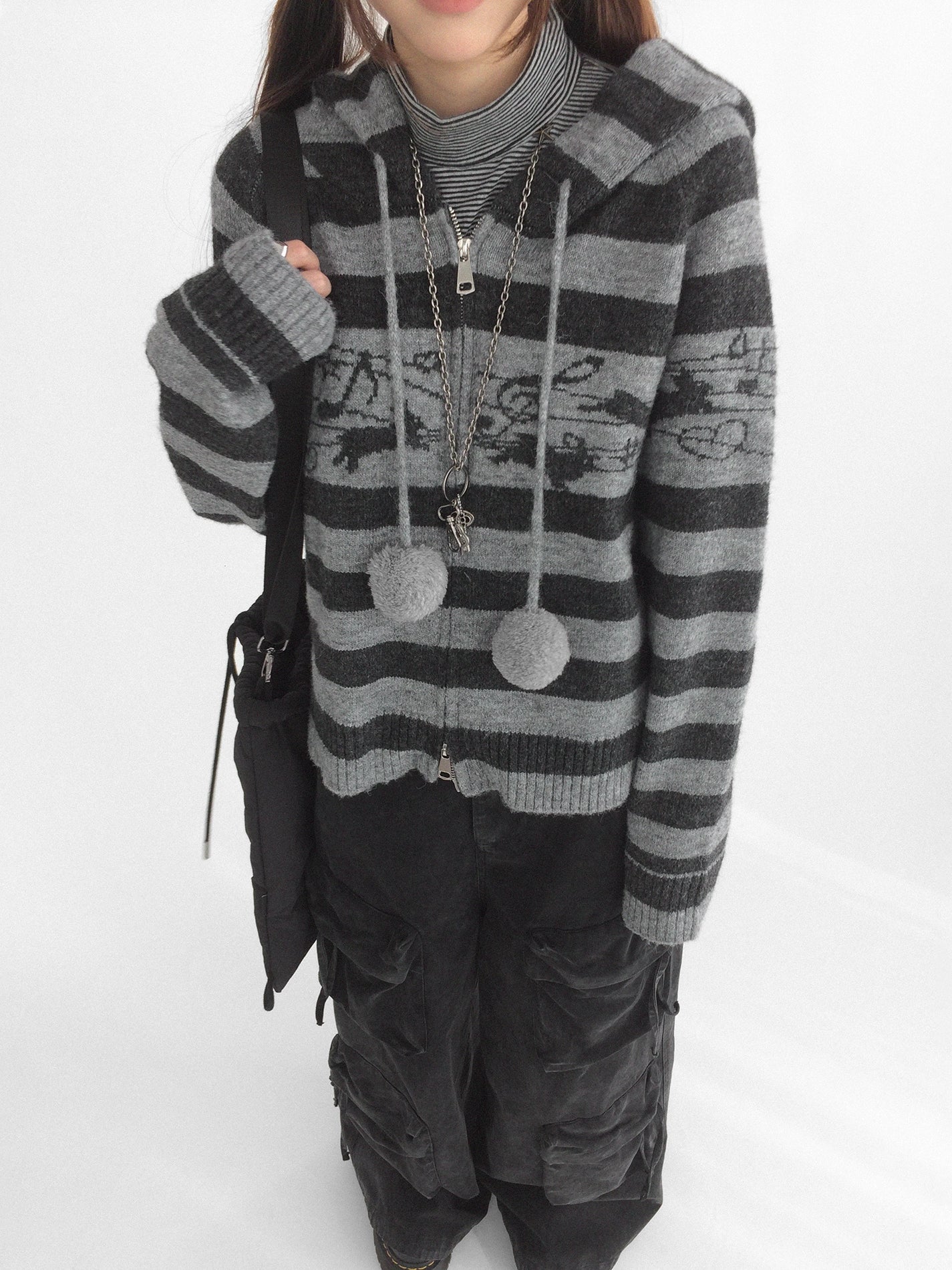 STRIPE POMPOM HOODIE