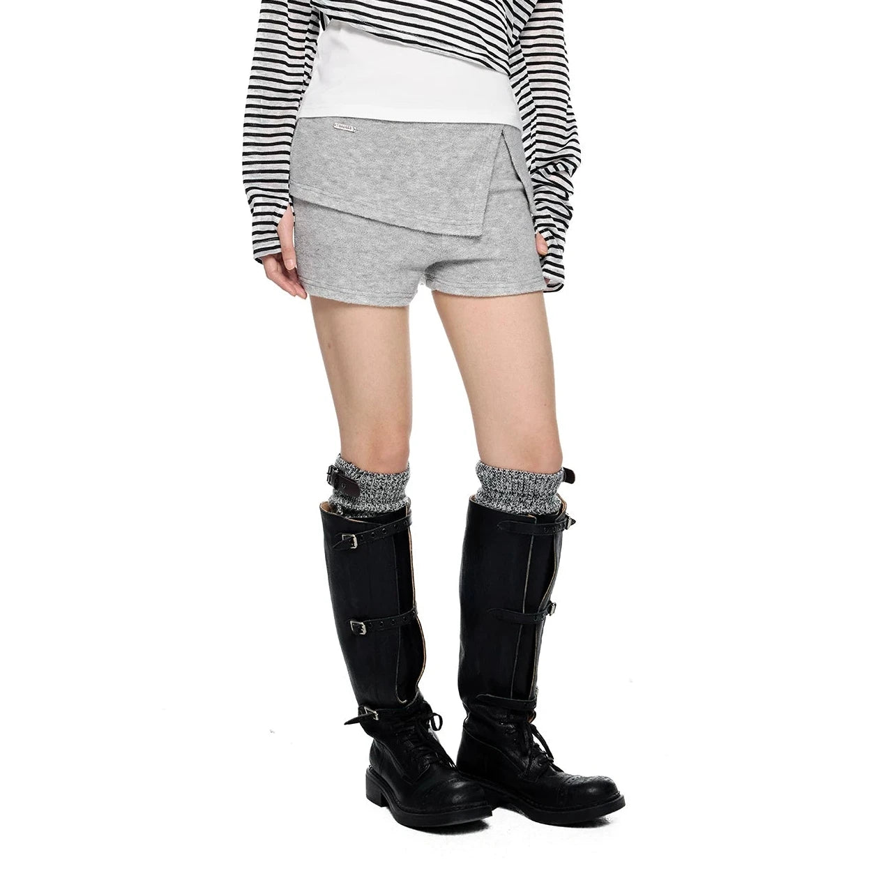 LOW WAIST SWEAT SHORTS