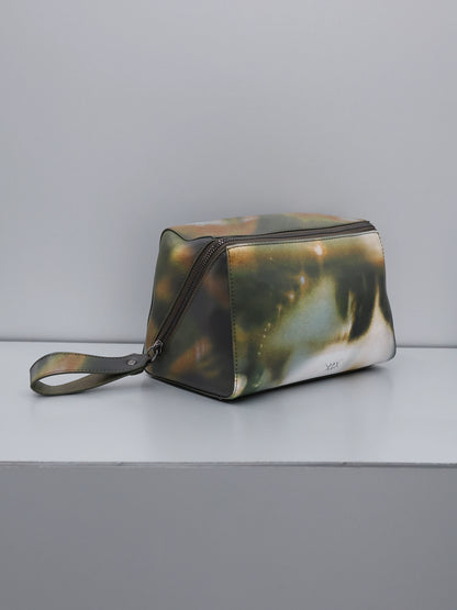 MIRAGE PORTRAIT POUCH