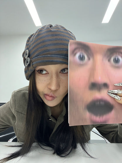 STRIPE BUTTON BEANIE