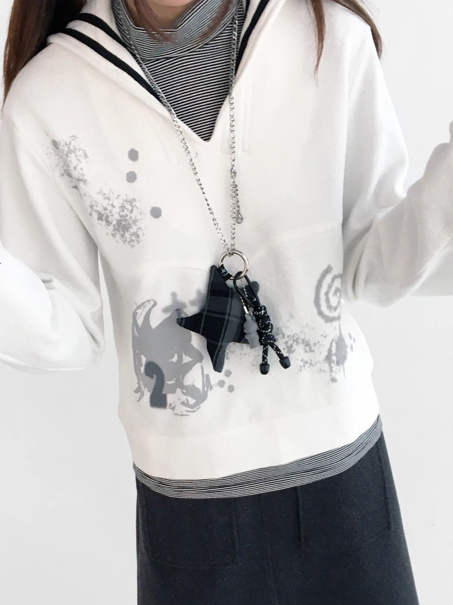 GRAY STAR RABBIT PENDANT NECKLACE