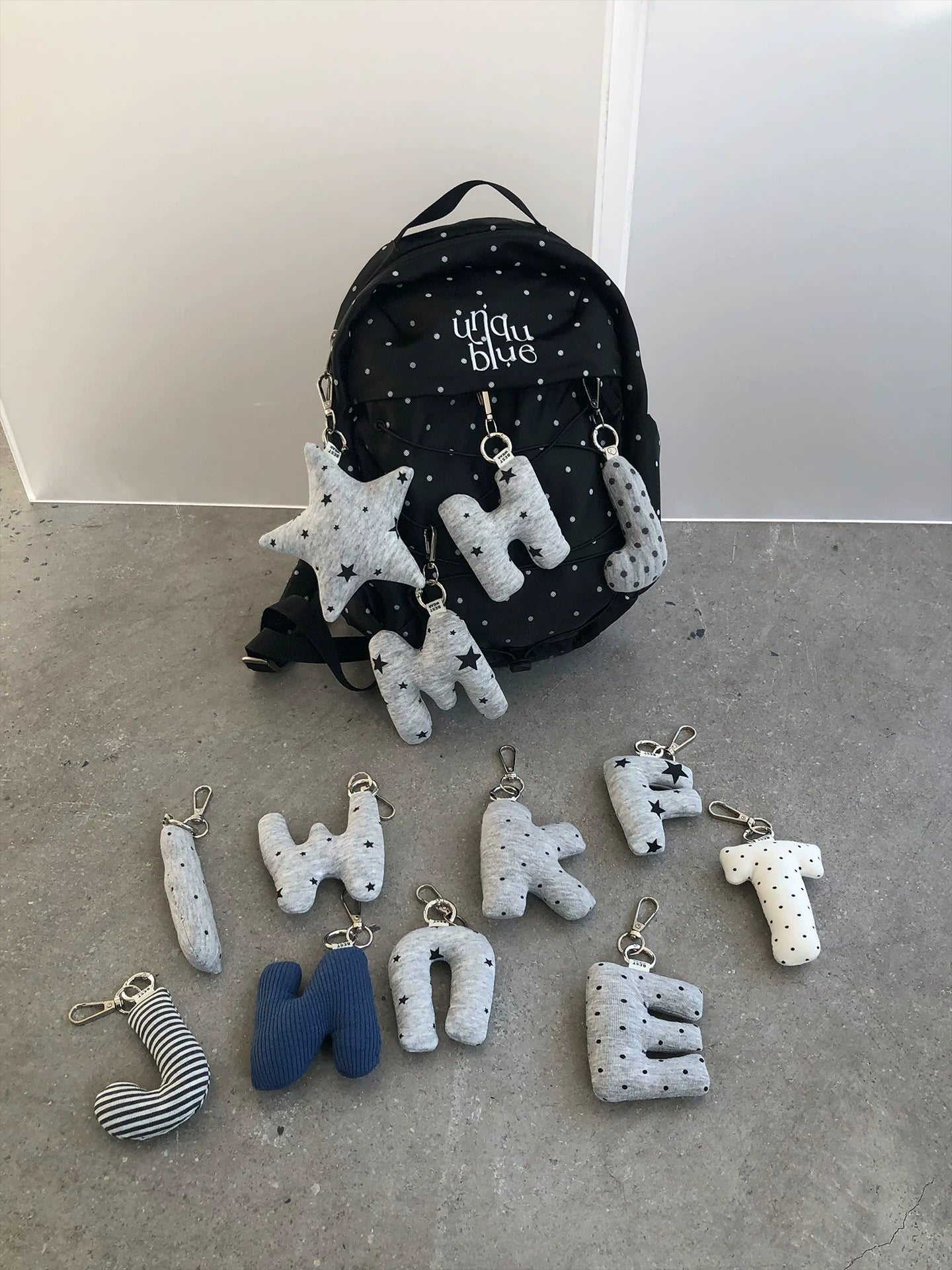 BLUE KOREAN CHARM PHONE BAG