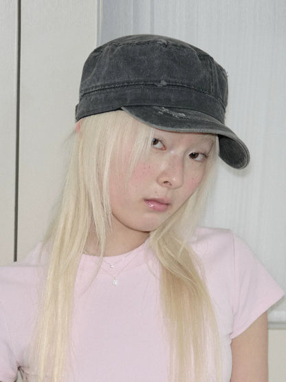 RETRO EQUESTRIAN DUCKBILL CAP