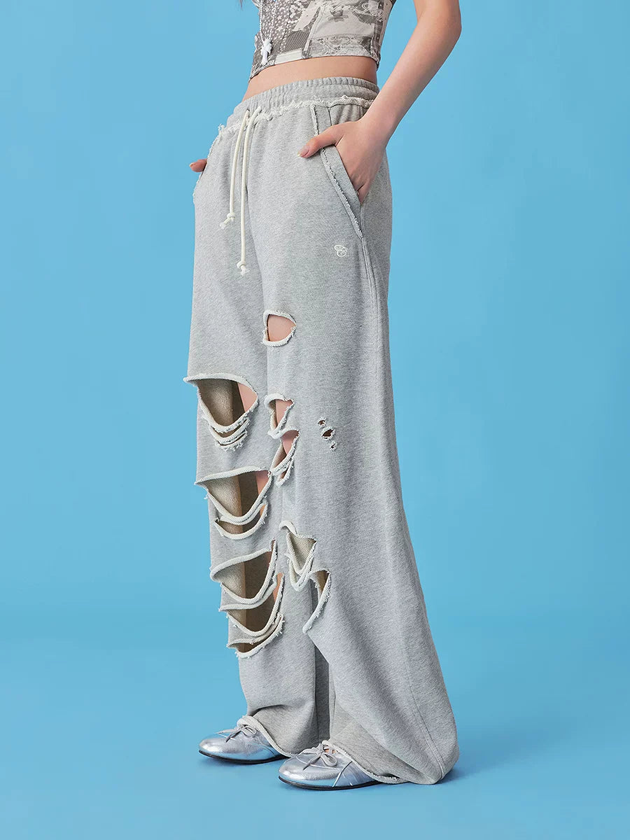 RIPPED CASUAL SWEATPANTS