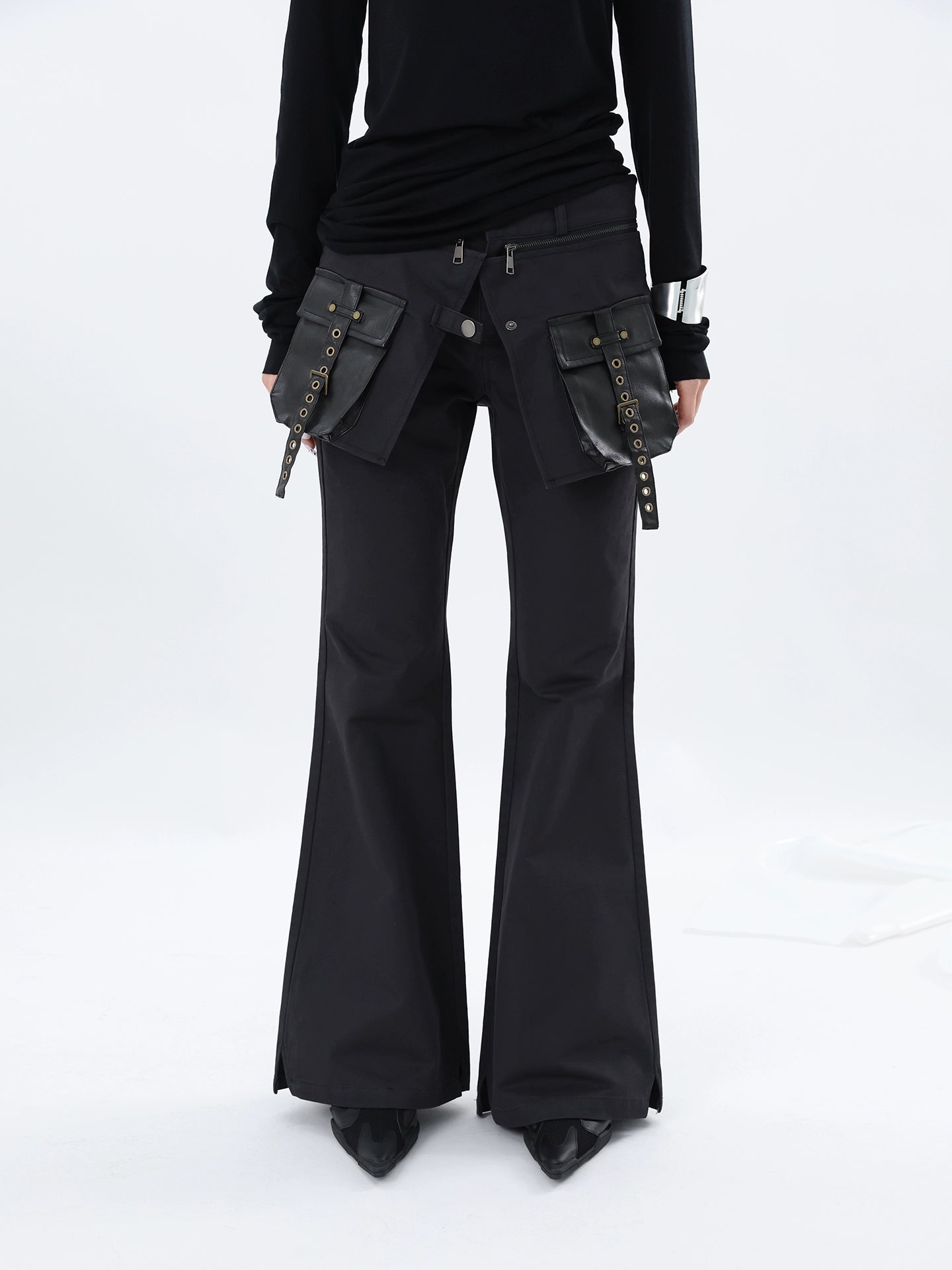 DECONSTRUCT FLARE PANTS
