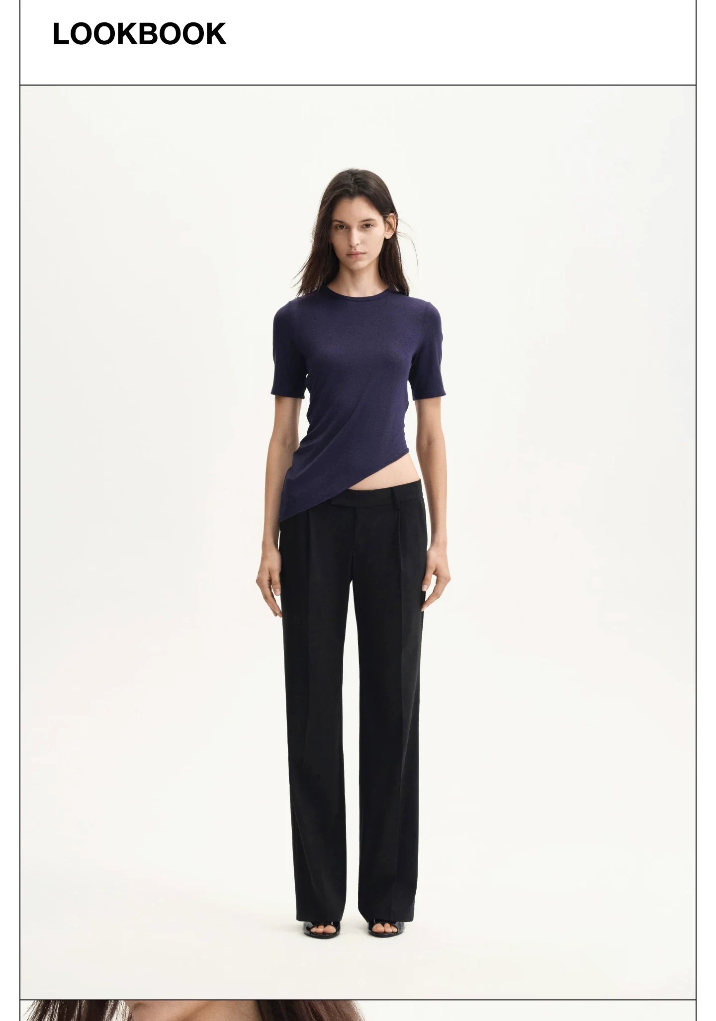 FLORAL ASYMMETRICAL HEM T-SHIRT