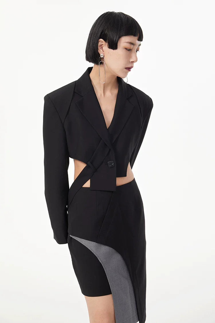 LAYERED SKIRT WITH CURVED HEM
