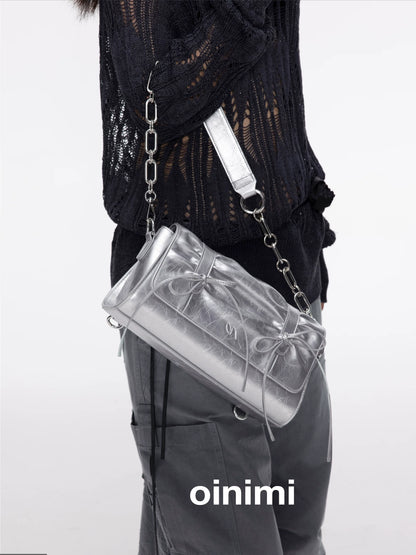 SOFT PLEATED BUTTERFLY BAG