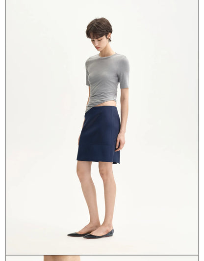 FLORAL ASYMMETRICAL HEM T-SHIRT