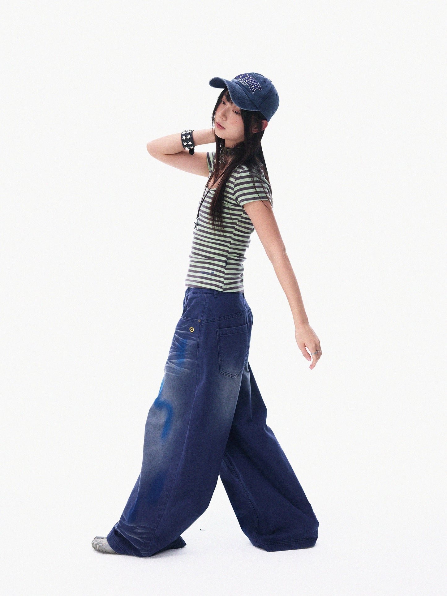 ARTISTIC GRAFFITI WIDE-LEG JEANS