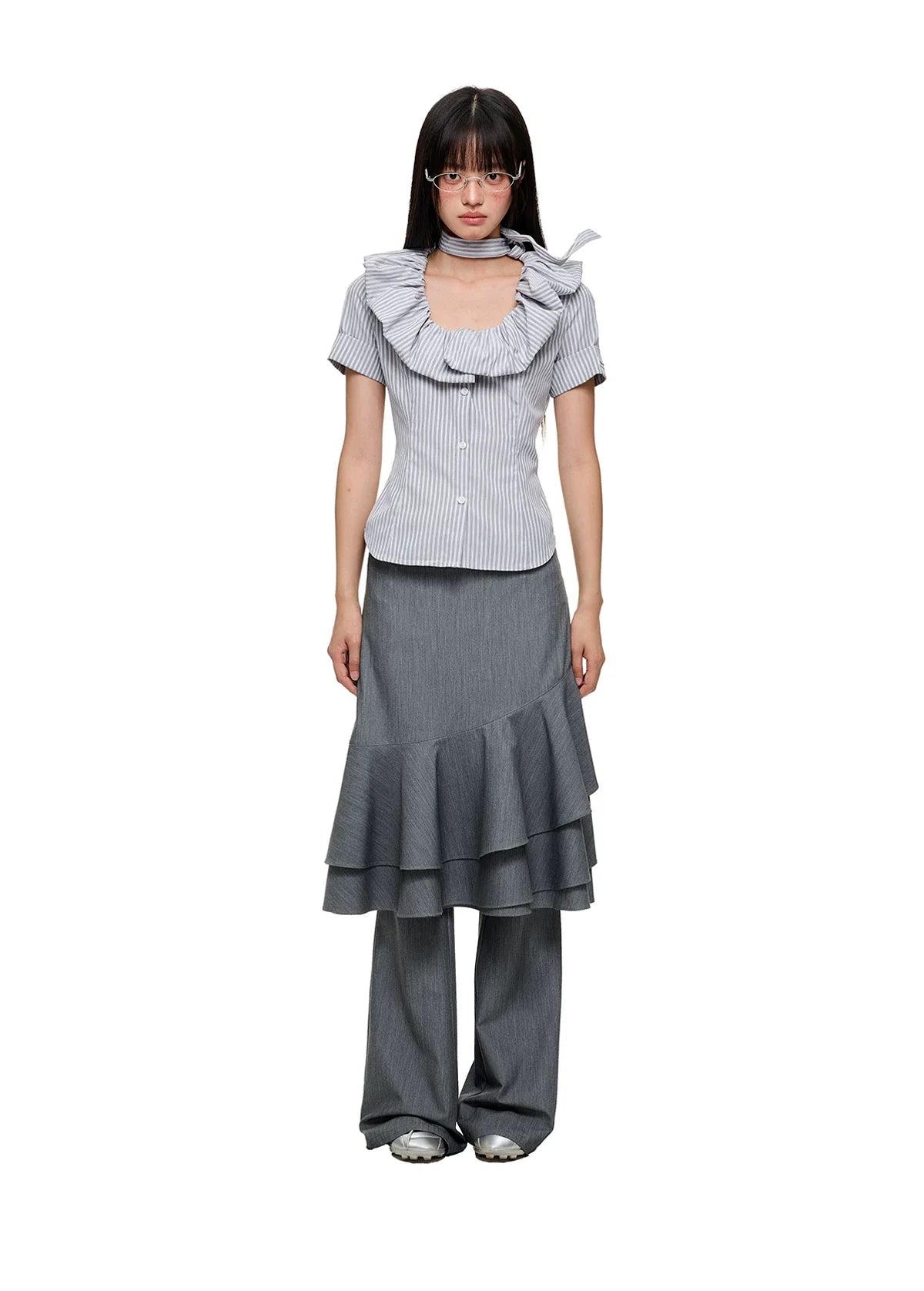 LAYERED RUFFLE SKIRT & FLARE TROUSERS
