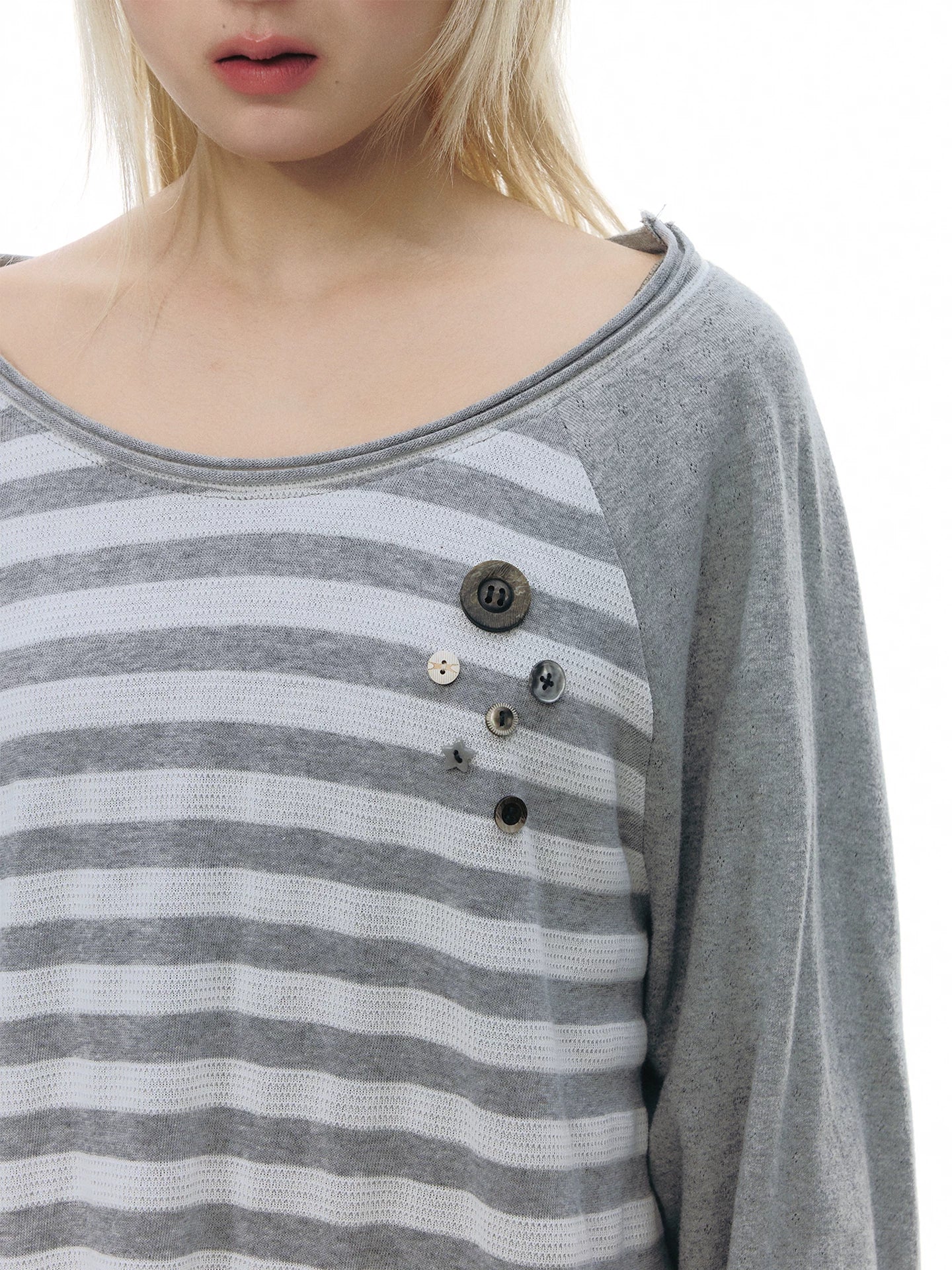 STRIPED SHOULDER T-SHIRT