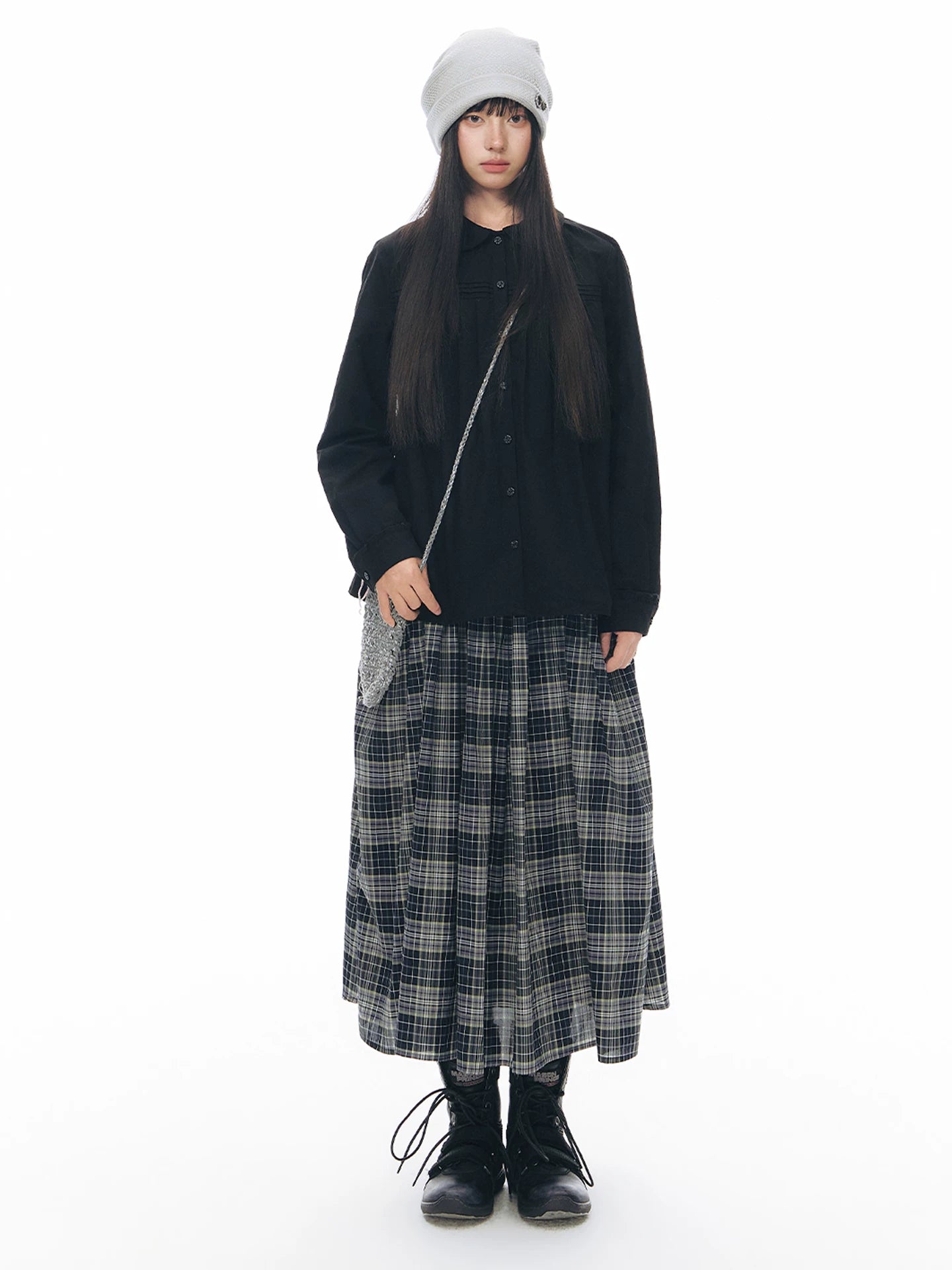 BUTTON FRONT WAVE SKIRT