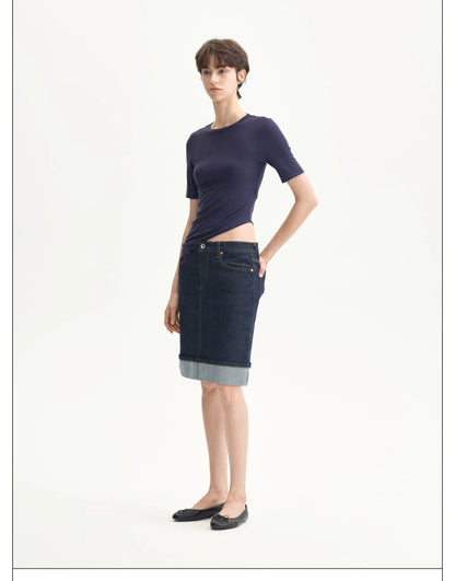 FLORAL ASYMMETRICAL HEM T-SHIRT