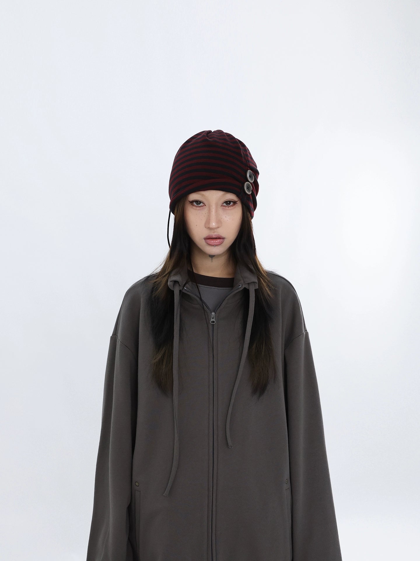 STRIPE BUTTON BEANIE