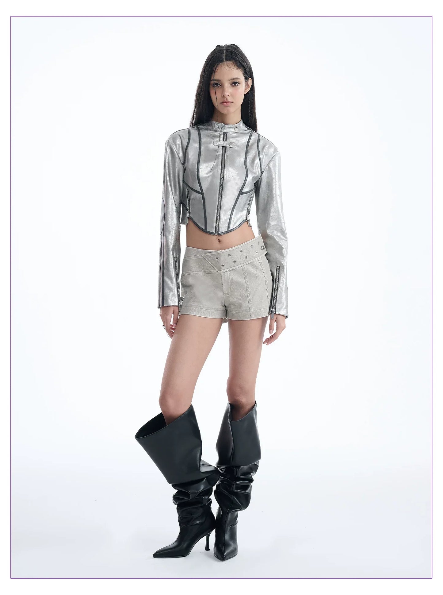 DIAGONAL STRAP LOW-RISE SHORTS